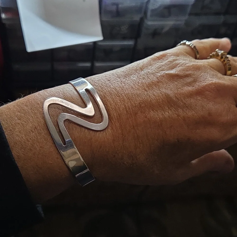 Sterling 925 Cuff Bracelet - Picture 5 of 5